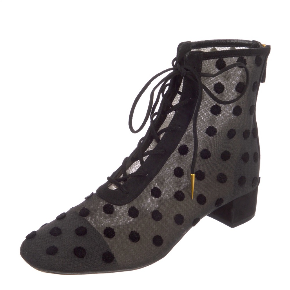 SOLD!!! CHRISTIAN DIOR
Boots